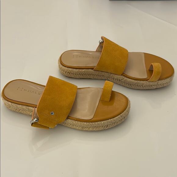 NIB H by Halston Savannah Suede Sandals Mustard Yellow Size 5 - Picture 3 of 6